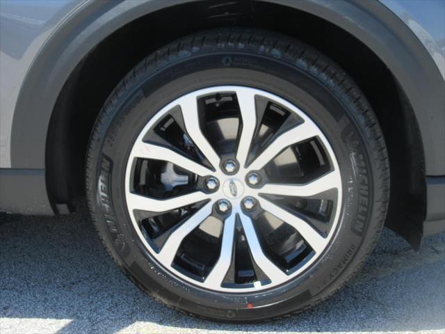 new 2025 Ford Explorer car, priced at $41,137