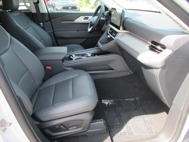new 2025 Ford Explorer car, priced at $41,141