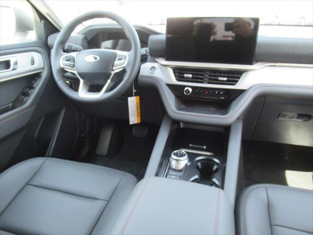 new 2025 Ford Explorer car, priced at $41,141