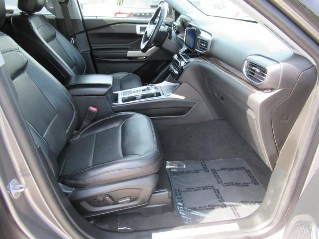used 2022 Ford Explorer car, priced at $25,399