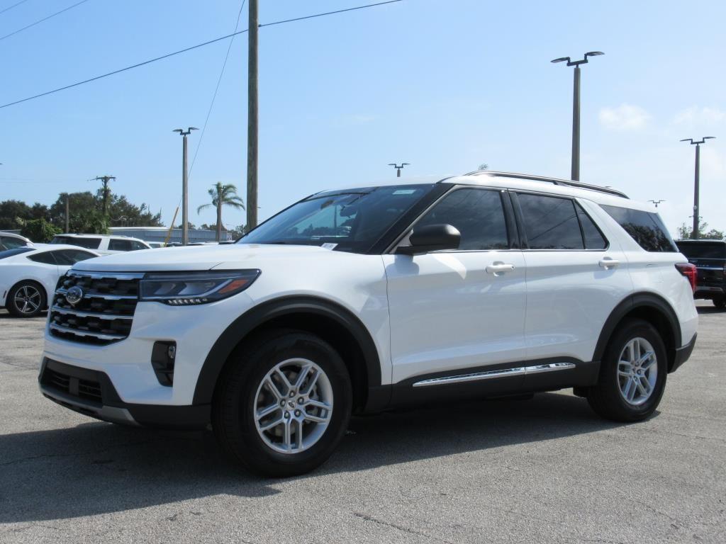 new 2025 Ford Explorer car, priced at $41,259
