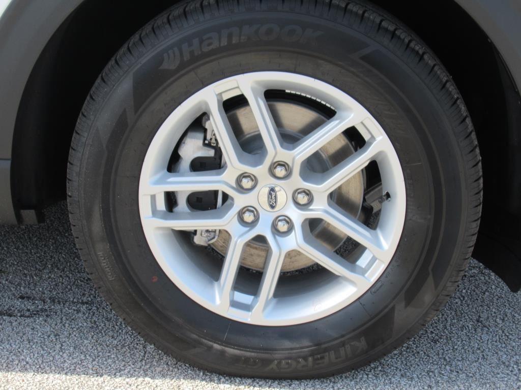 new 2025 Ford Explorer car, priced at $41,259