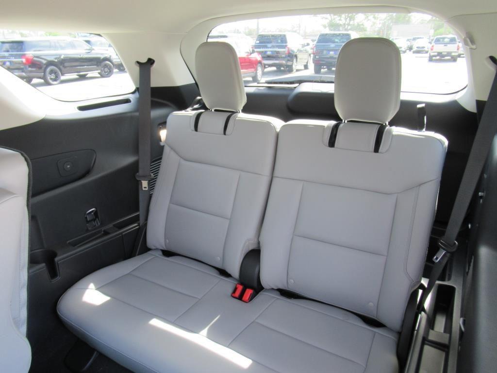 new 2025 Ford Explorer car, priced at $41,259