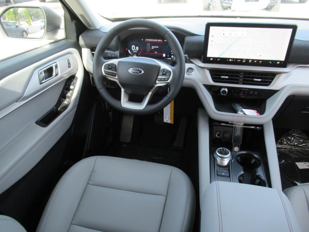 new 2025 Ford Explorer car, priced at $41,259