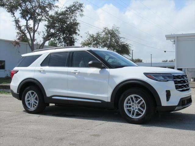 new 2025 Ford Explorer car, priced at $44,505