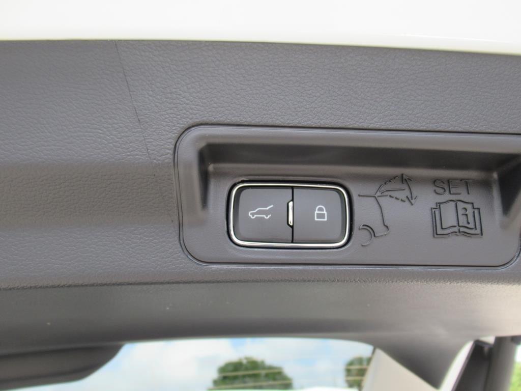 new 2025 Ford Explorer car, priced at $41,259