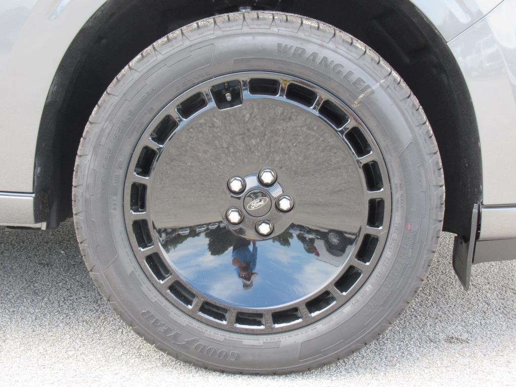 new 2025 Ford Maverick car, priced at $32,491