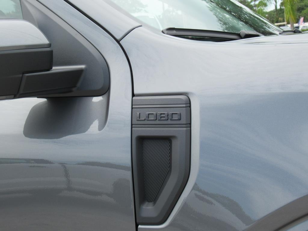 new 2025 Ford Maverick car, priced at $33,936