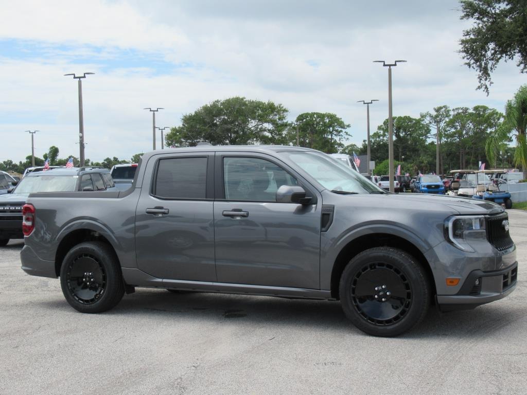 new 2025 Ford Maverick car, priced at $32,491