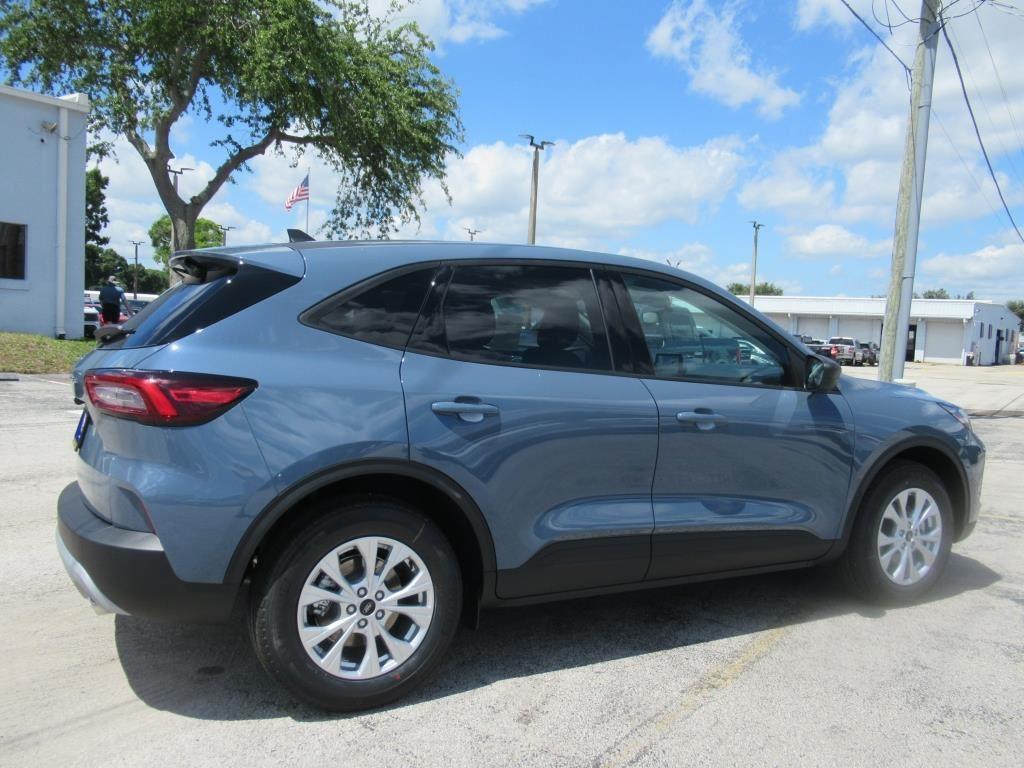 new 2025 Ford Escape car, priced at $24,351