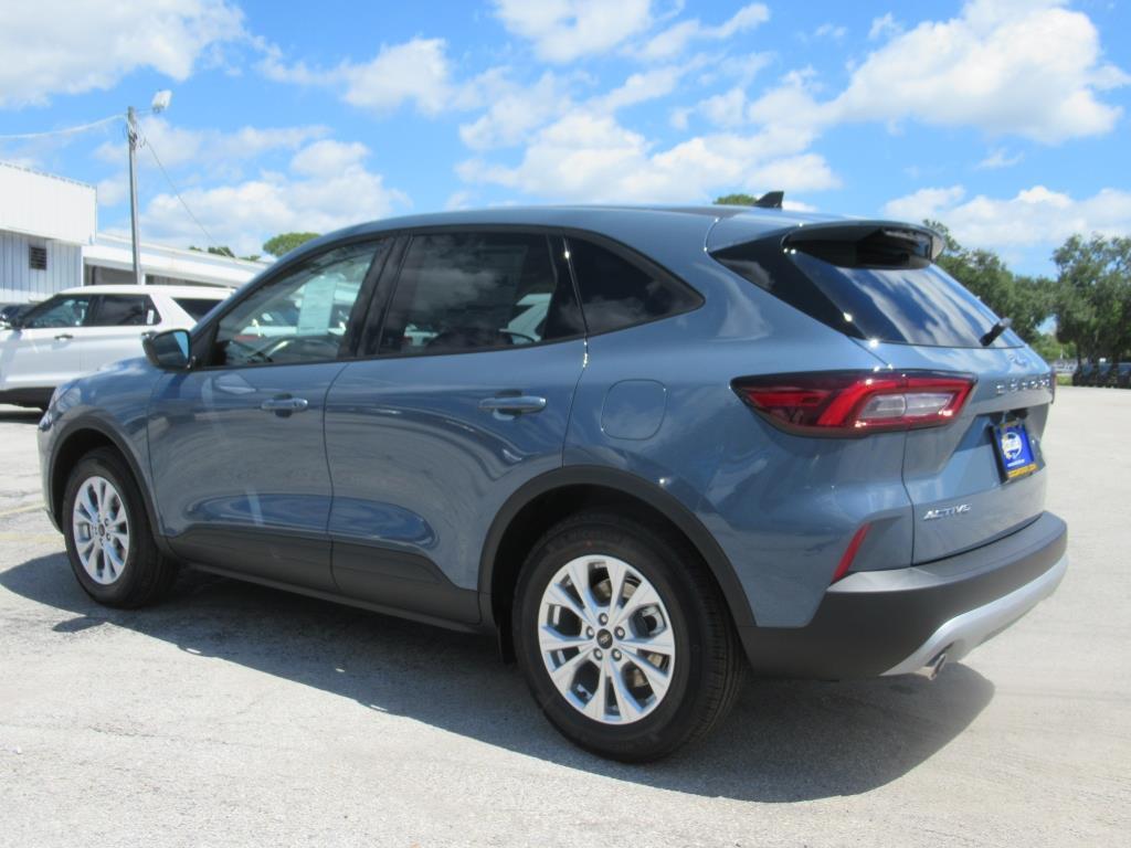 new 2025 Ford Escape car, priced at $24,757