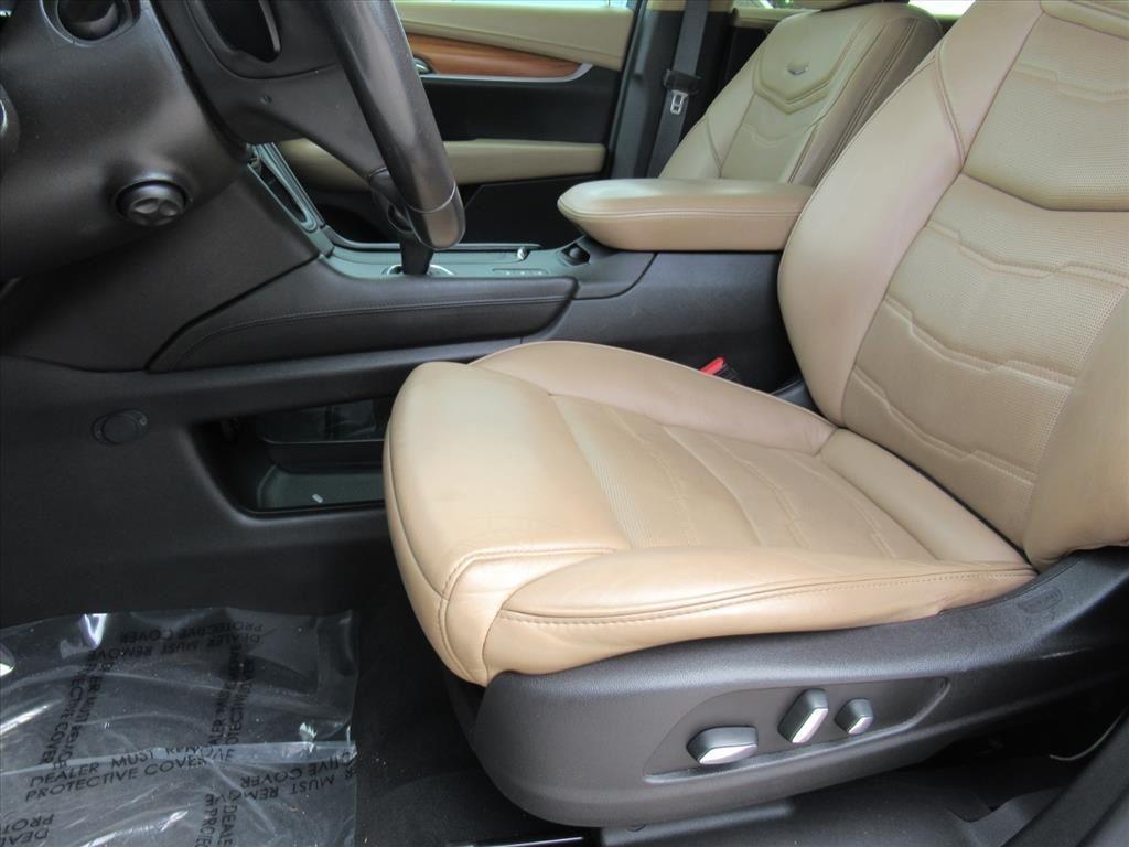 used 2018 Cadillac XT5 car, priced at $23,250