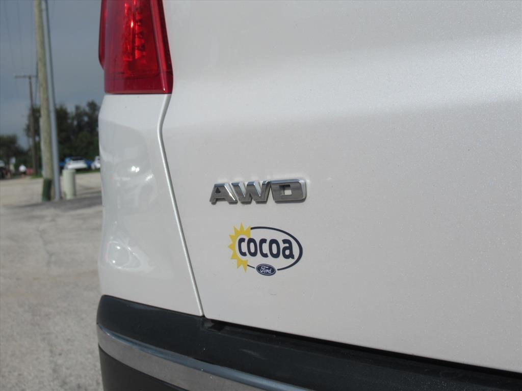 used 2018 Cadillac XT5 car, priced at $23,250