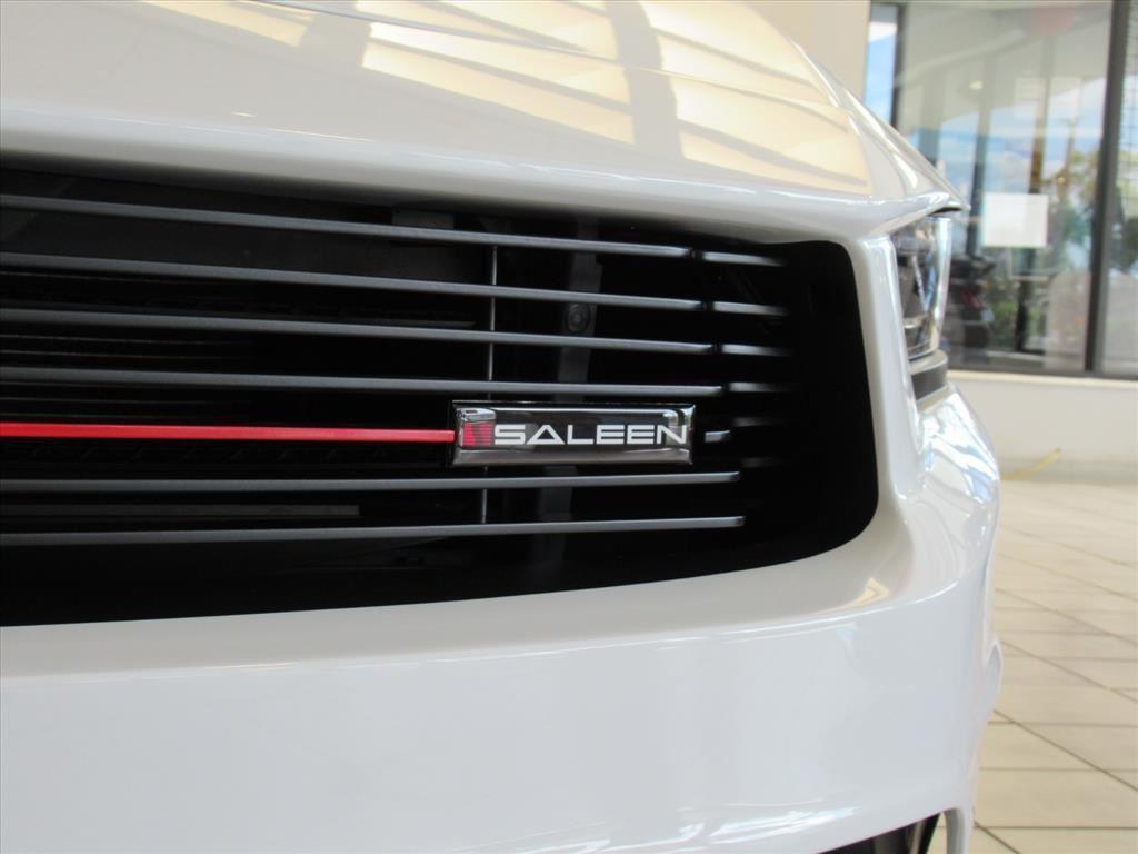 new 2025 Ford Mustang car