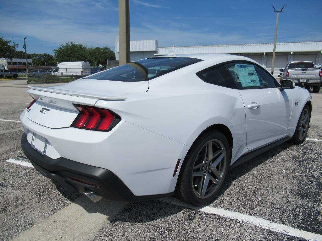 new 2025 Ford Mustang car