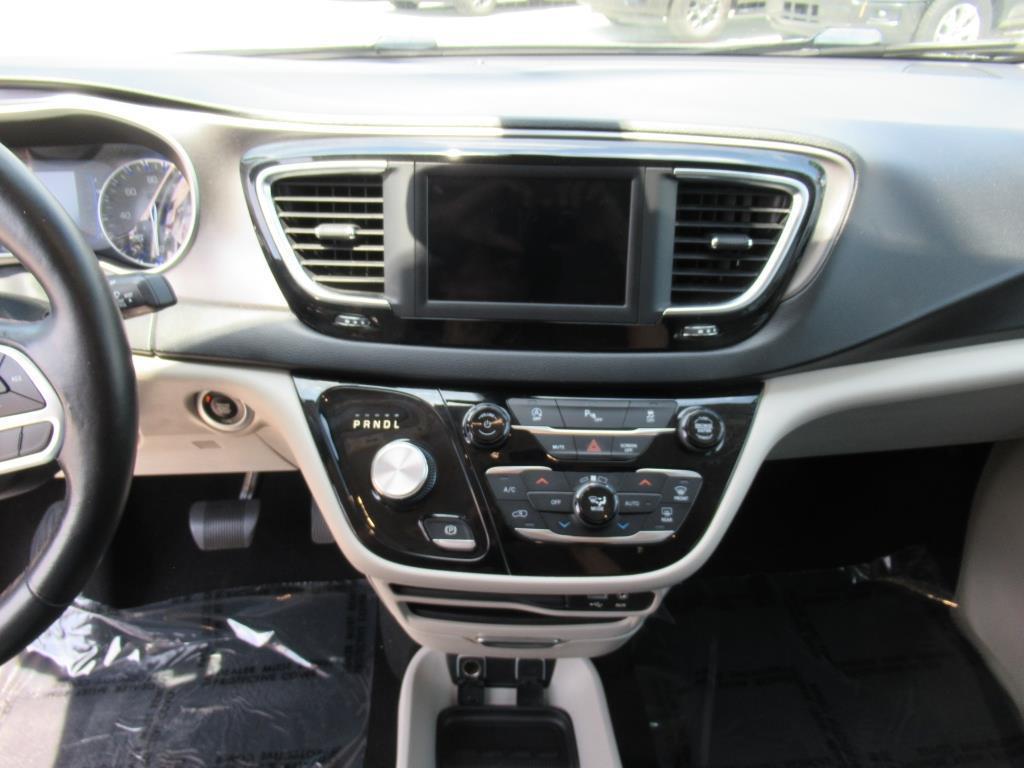 used 2020 Chrysler Pacifica car, priced at $12,000