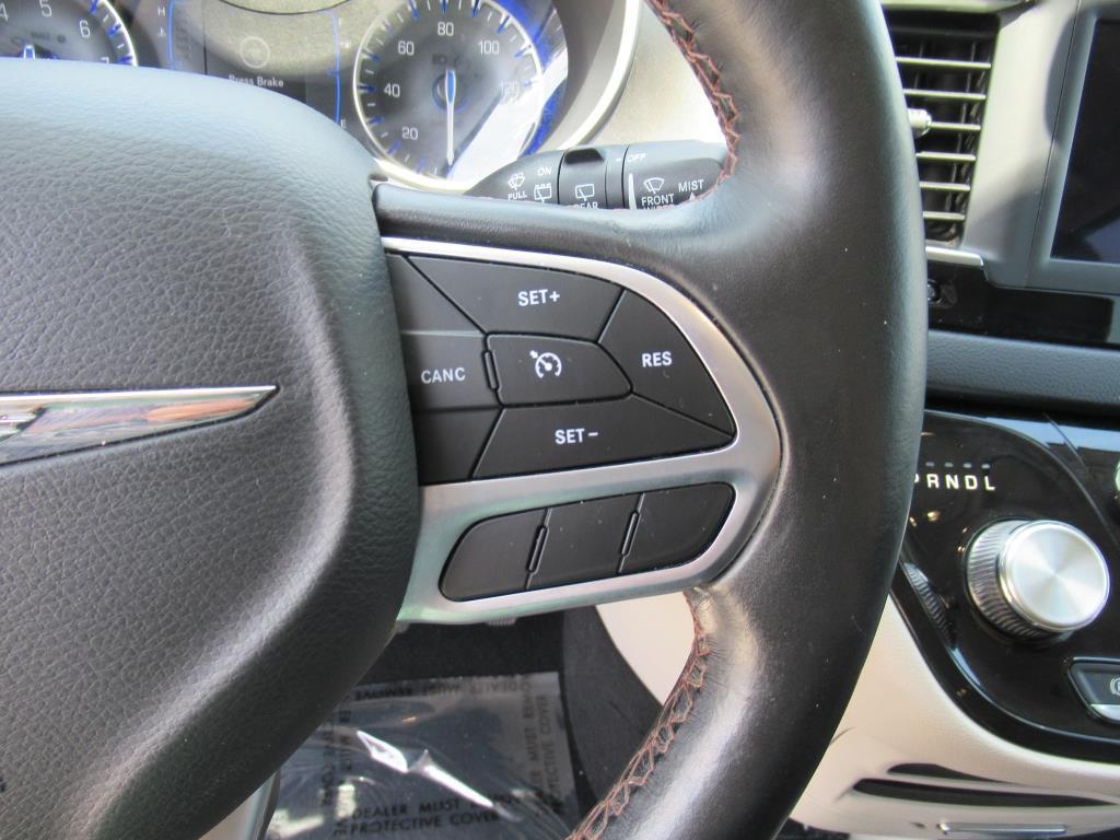 used 2020 Chrysler Pacifica car, priced at $12,000
