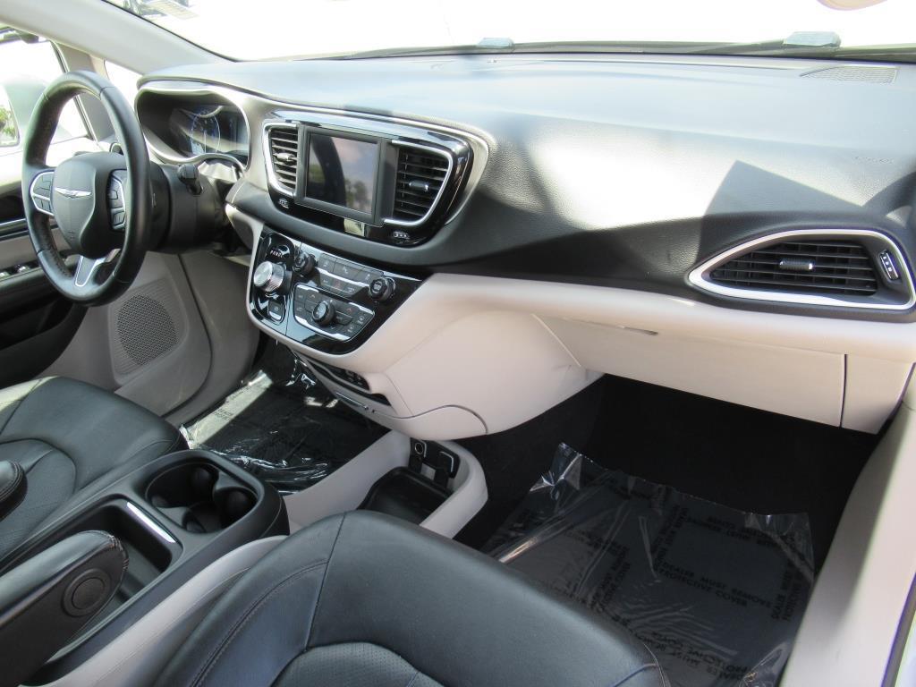 used 2020 Chrysler Pacifica car, priced at $12,000
