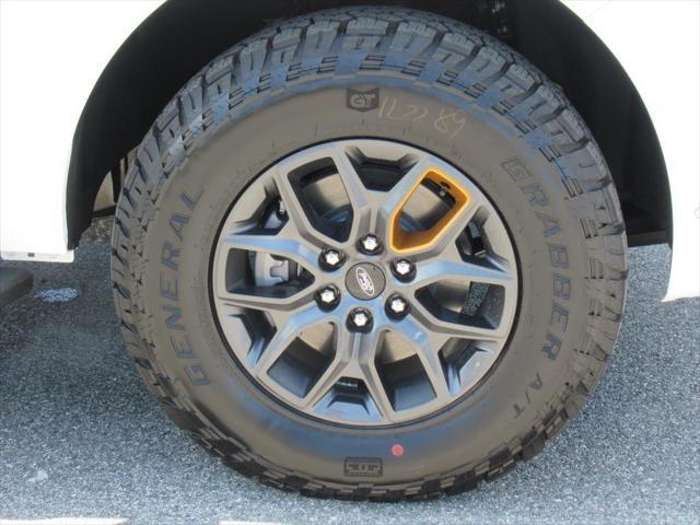new 2025 Ford Expedition car, priced at $84,020