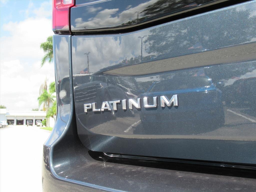 new 2025 Ford Expedition car, priced at $80,750