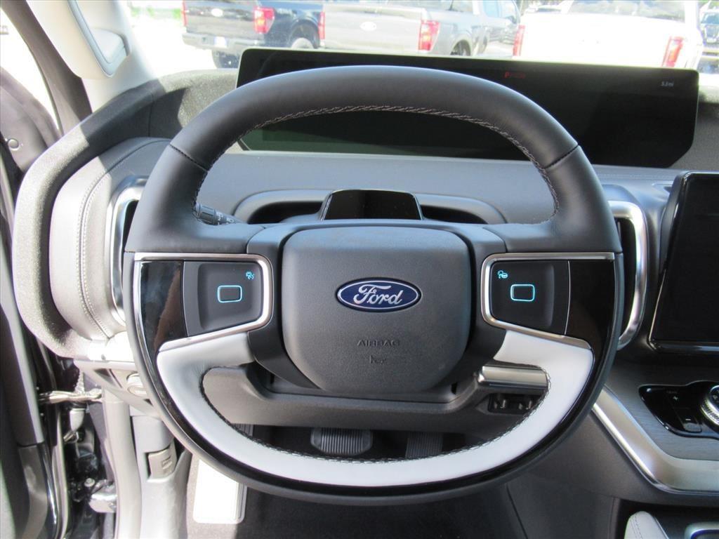 new 2025 Ford Expedition car, priced at $80,750