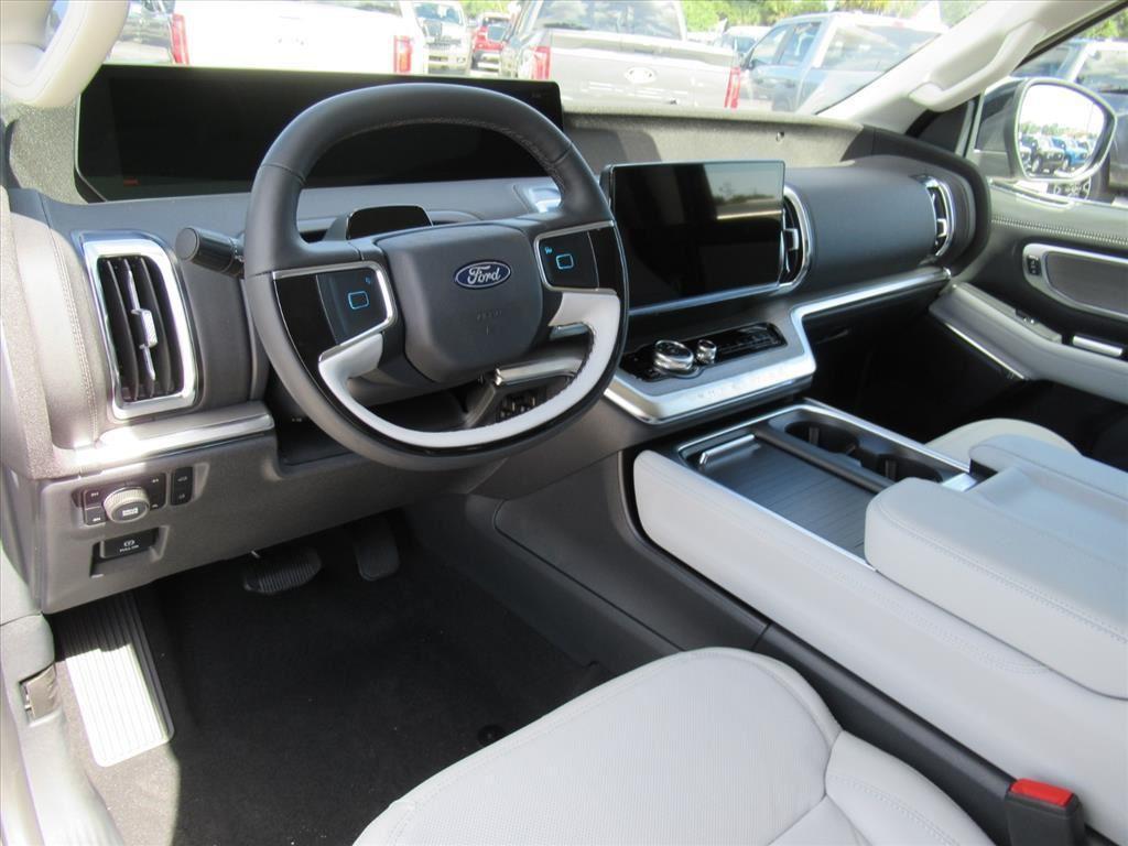 new 2025 Ford Expedition car, priced at $80,750