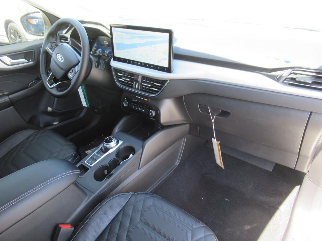 new 2024 Ford Escape PHEV car, priced at $45,420