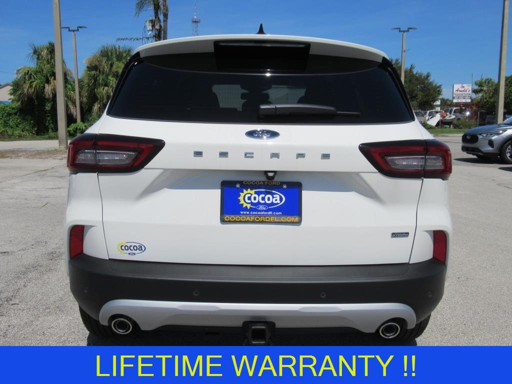 new 2024 Ford Escape PHEV car, priced at $45,420