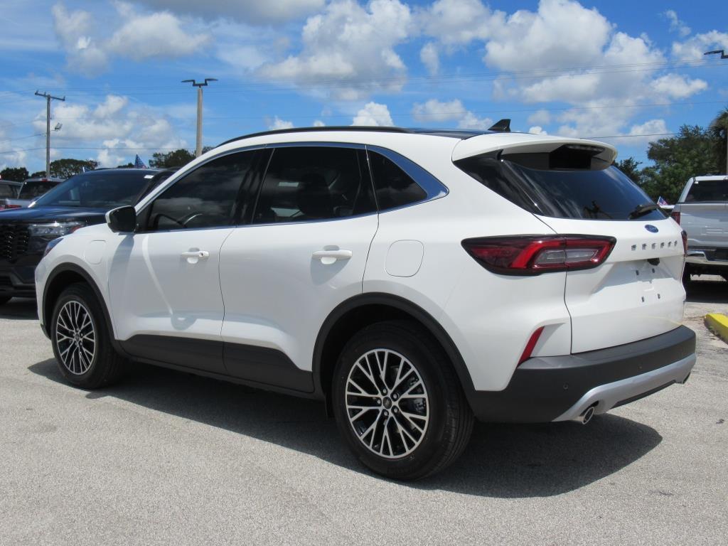 new 2025 Ford Escape PHEV car, priced at $35,794