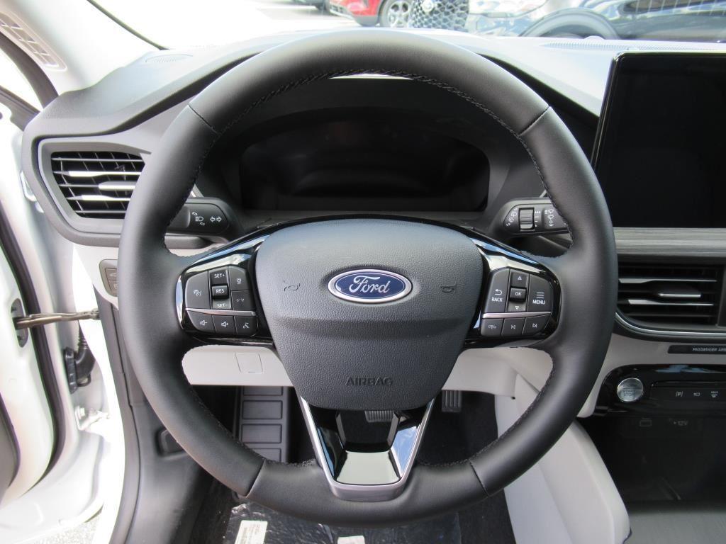 new 2025 Ford Escape PHEV car, priced at $35,499