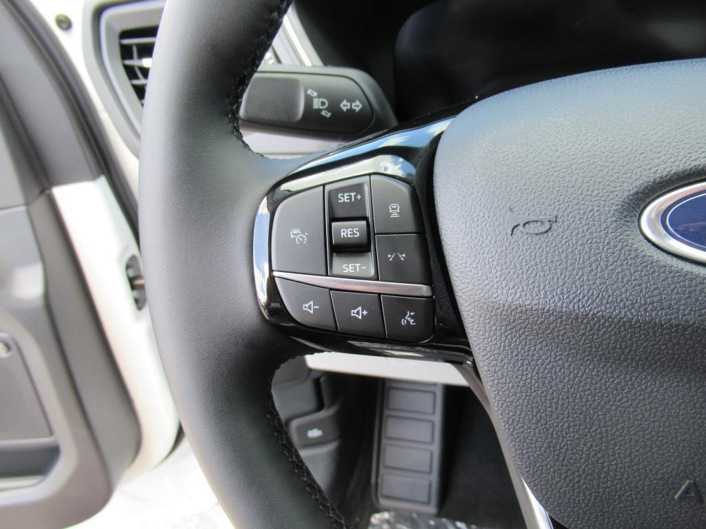 new 2025 Ford Escape PHEV car, priced at $35,794