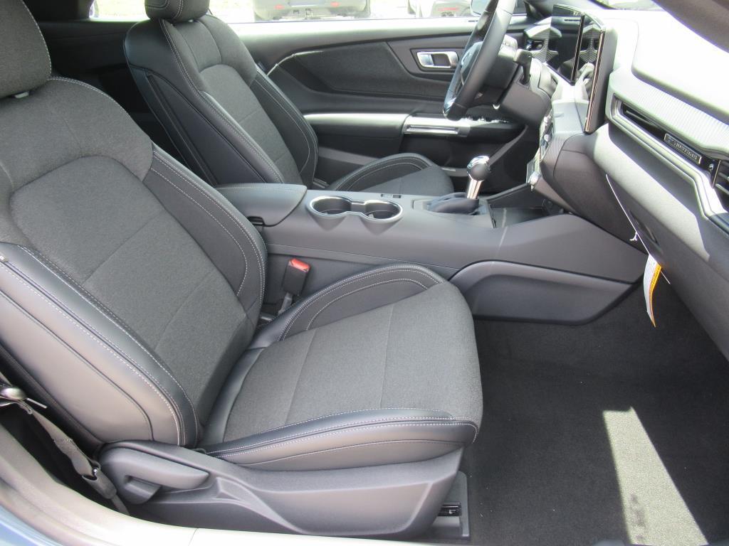 new 2025 Ford Mustang car, priced at $40,556
