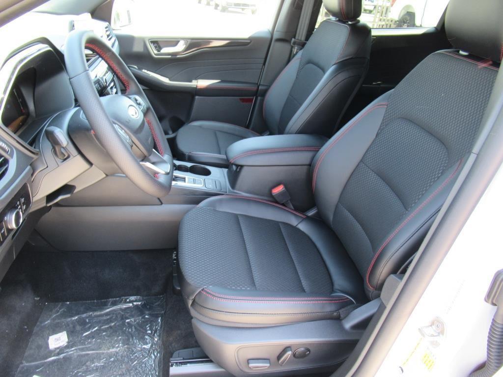 new 2025 Ford Escape car, priced at $29,155