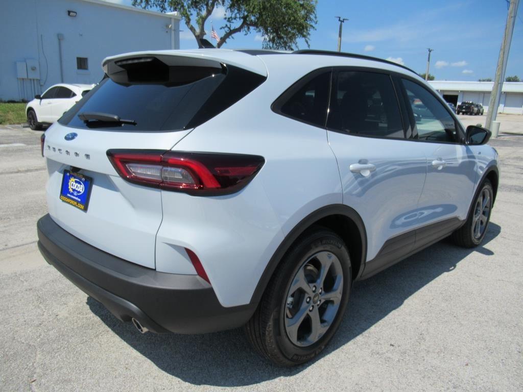 new 2025 Ford Escape car, priced at $29,155