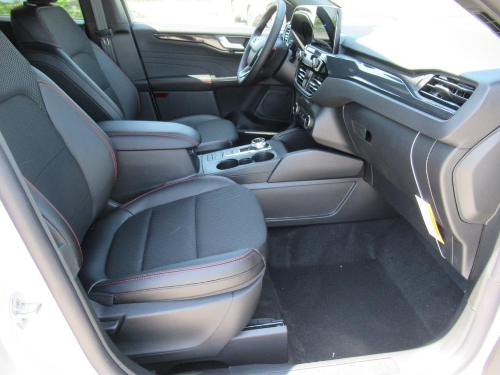new 2025 Ford Escape car, priced at $29,155