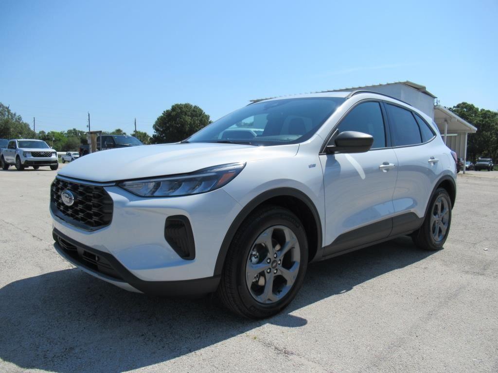 new 2025 Ford Escape car, priced at $29,155