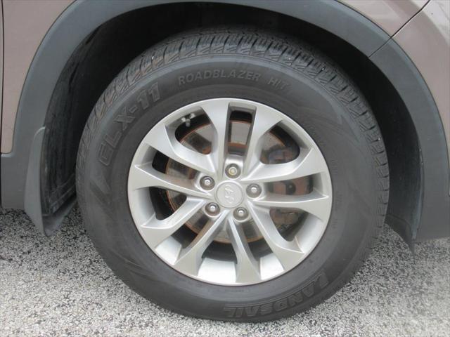 used 2020 Hyundai Santa Fe car, priced at $12,999