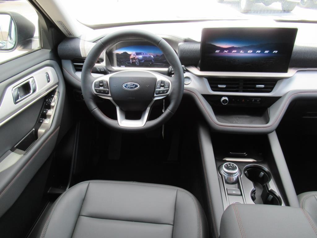 new 2025 Ford Explorer car, priced at $42,539