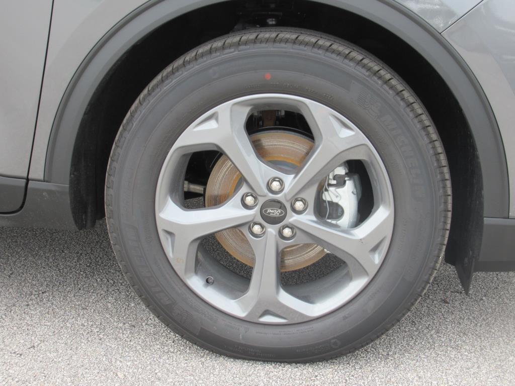 new 2025 Ford Escape car, priced at $25,138