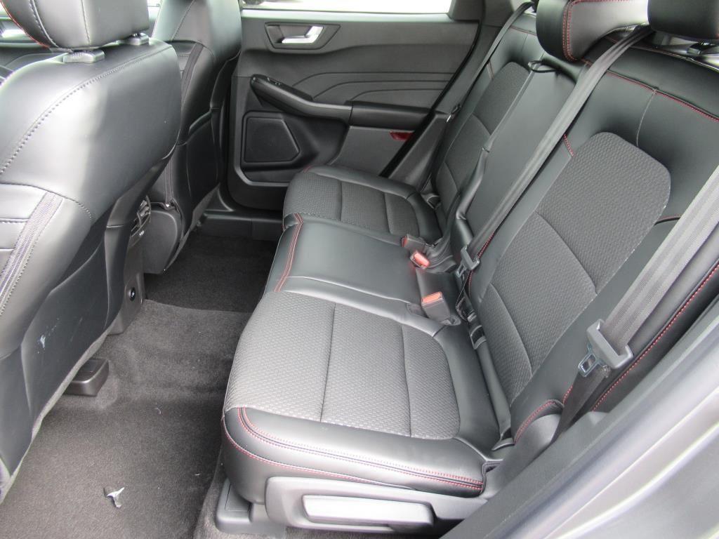 new 2025 Ford Escape car, priced at $25,138