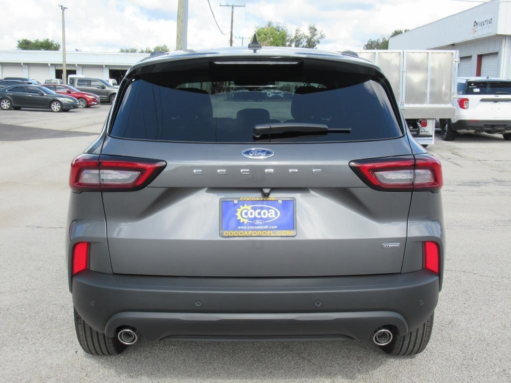 new 2025 Ford Escape car, priced at $33,097