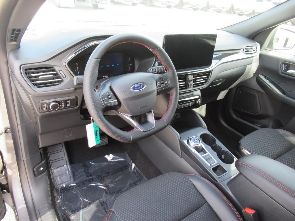 new 2025 Ford Escape car, priced at $33,097