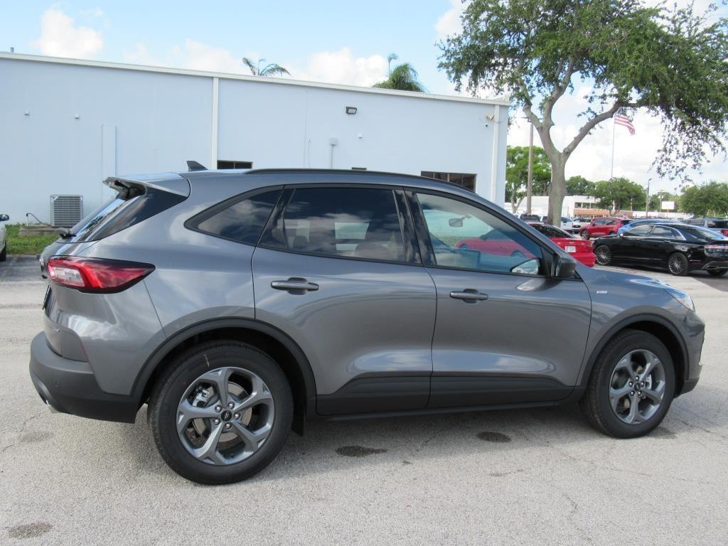 new 2025 Ford Escape car, priced at $33,097