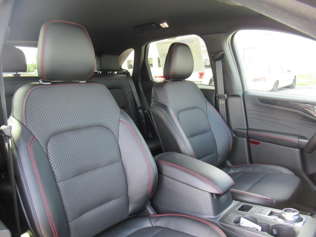 new 2025 Ford Escape car, priced at $33,097