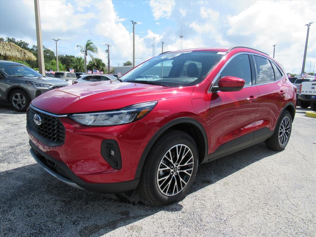 new 2025 Ford Escape PHEV car, priced at $29,633