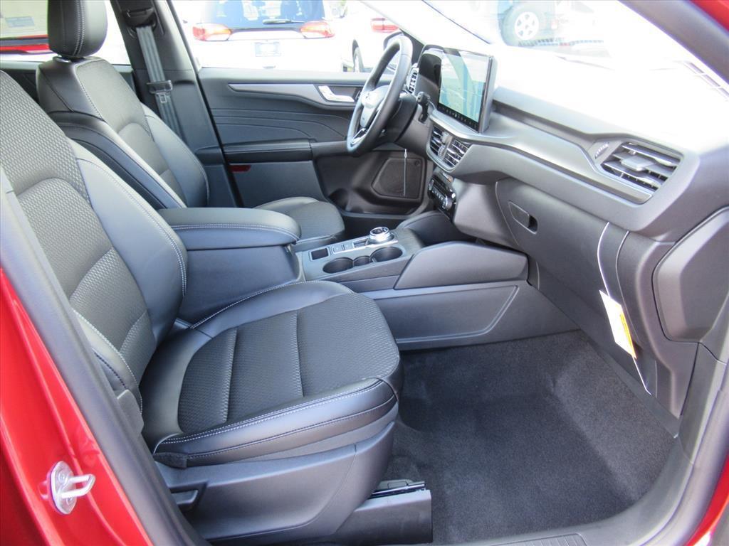 new 2025 Ford Escape PHEV car, priced at $29,633