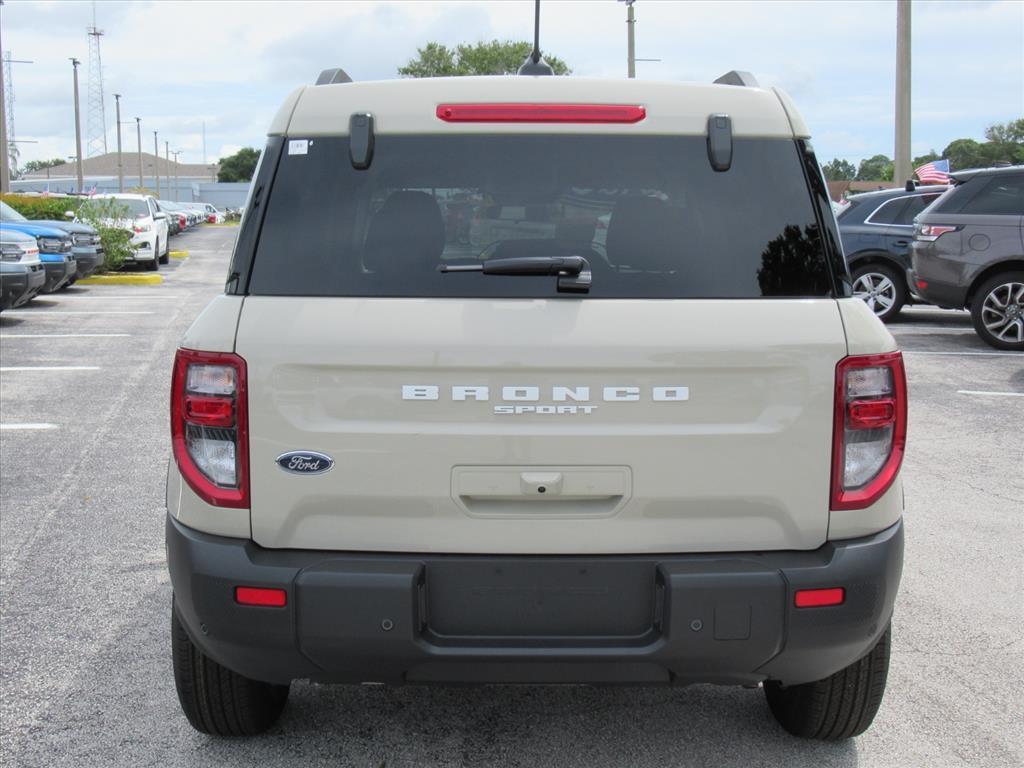 new 2025 Ford Bronco Sport car, priced at $31,124