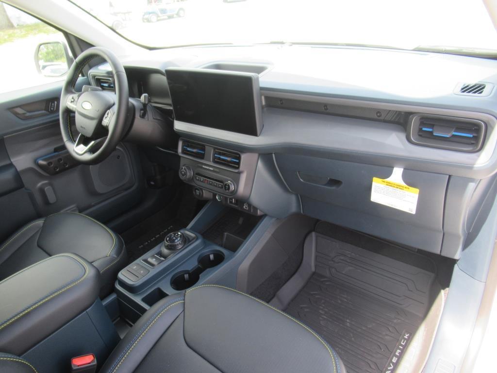 new 2025 Ford Maverick car, priced at $37,442