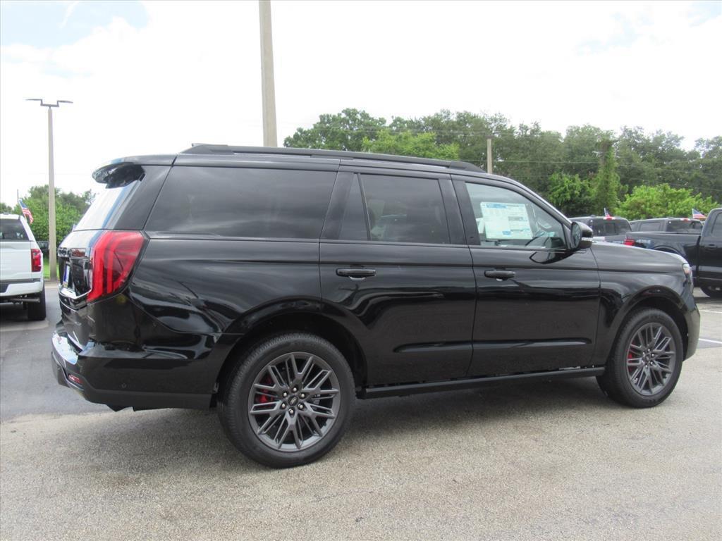 new 2025 Ford Expedition car, priced at $83,490