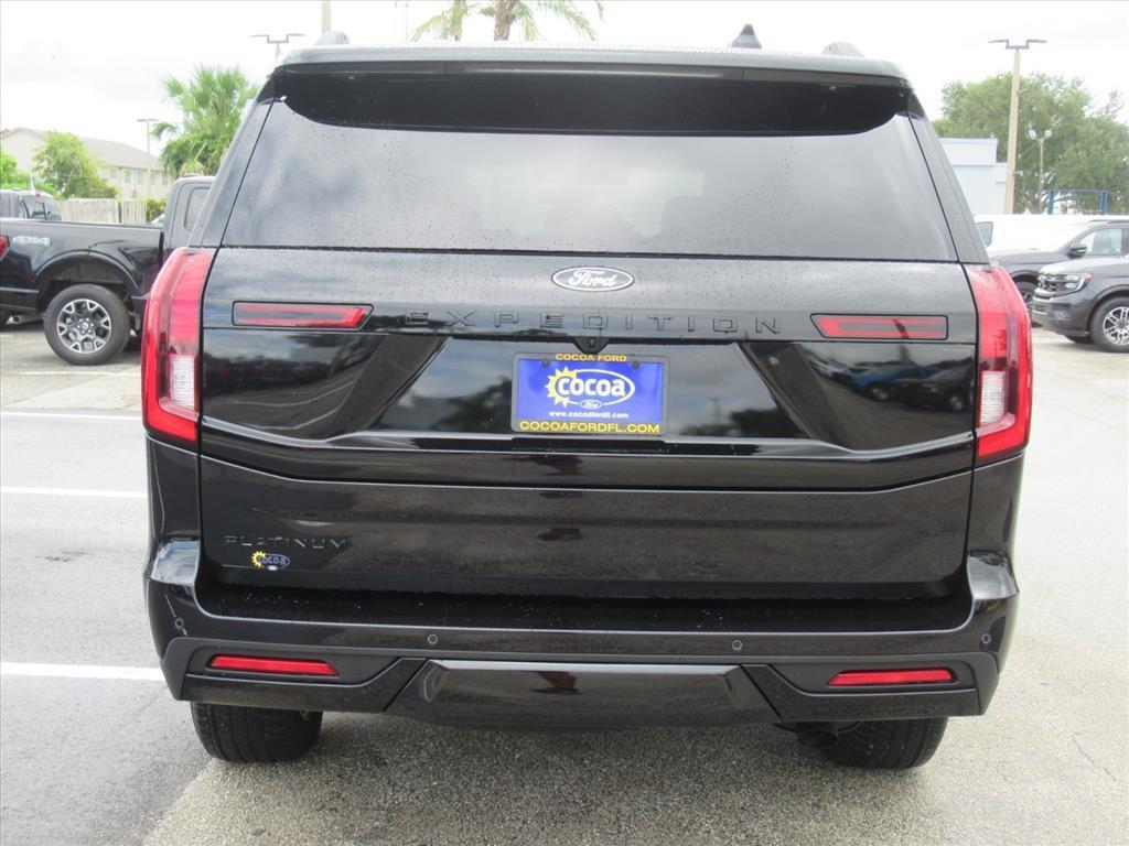 new 2025 Ford Expedition car, priced at $83,490